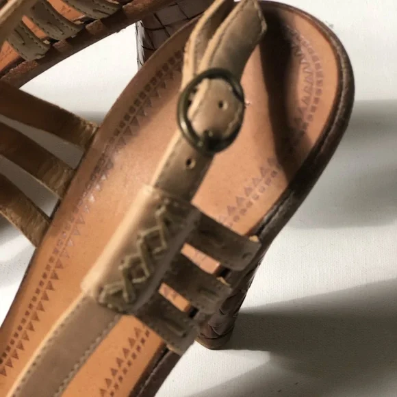 Elegant BOTTEGA VENETA Tan Woven Women's High-heel Sandals IT38 - Picture 4 of 6